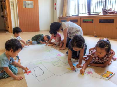 1964年4月に幼児教室『光の園』を開設。